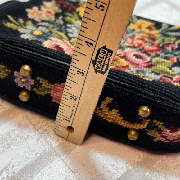 Vintage Tapestry Purse Handbag Black Floral Chain Handle Coin Purse - Picture 12 of 12